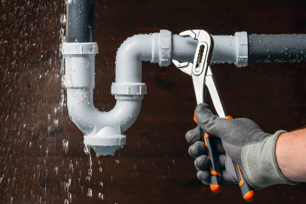 Professional Leak Detection technician working in Falcon, NC